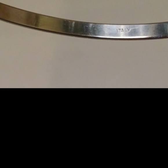 Ericks Sterling Silver Italy   Diamond Cut Style  Italy Stamped  Bangle Bracelet - Picture 9 of 10